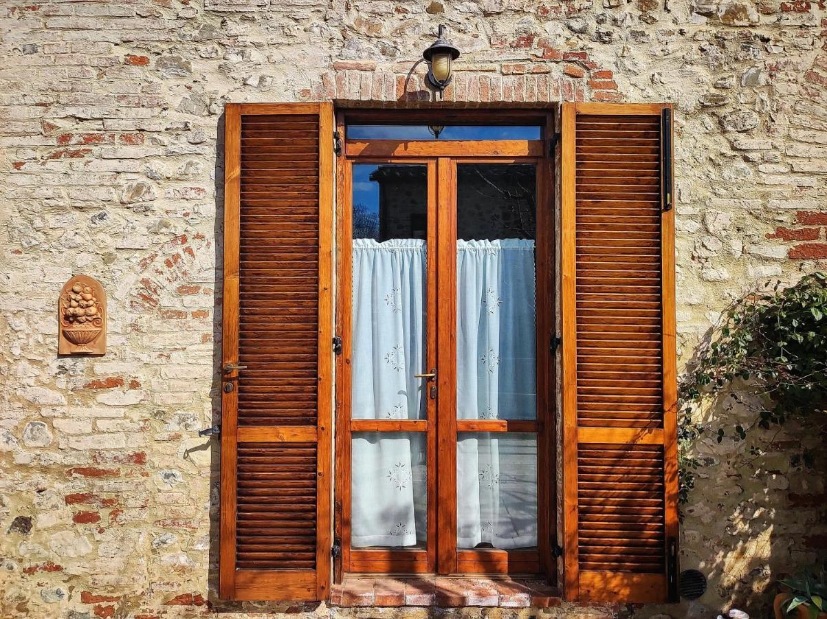 I Girasoli San Gimignano Apartments Екстер'єр фото